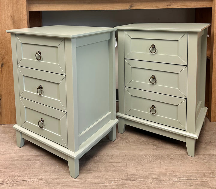 Zion 3 Drawer Nightstand