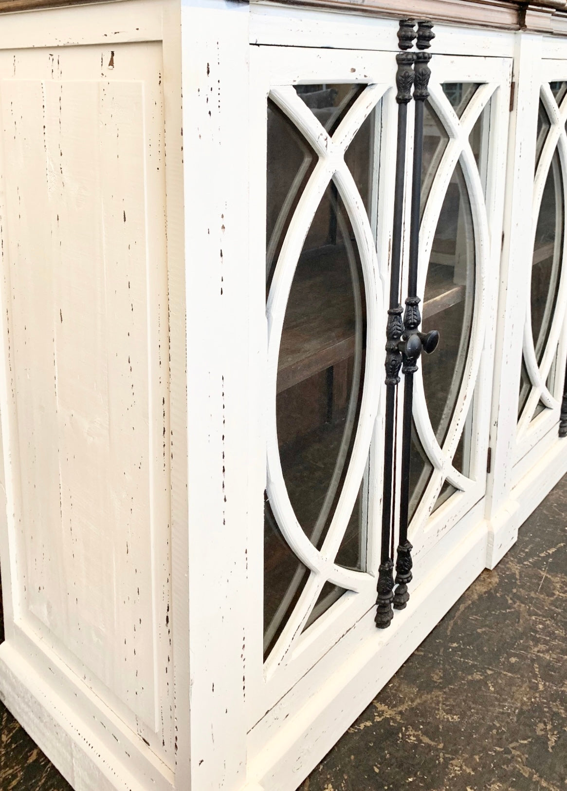 Cameo White & Tobacco Large Buffet
