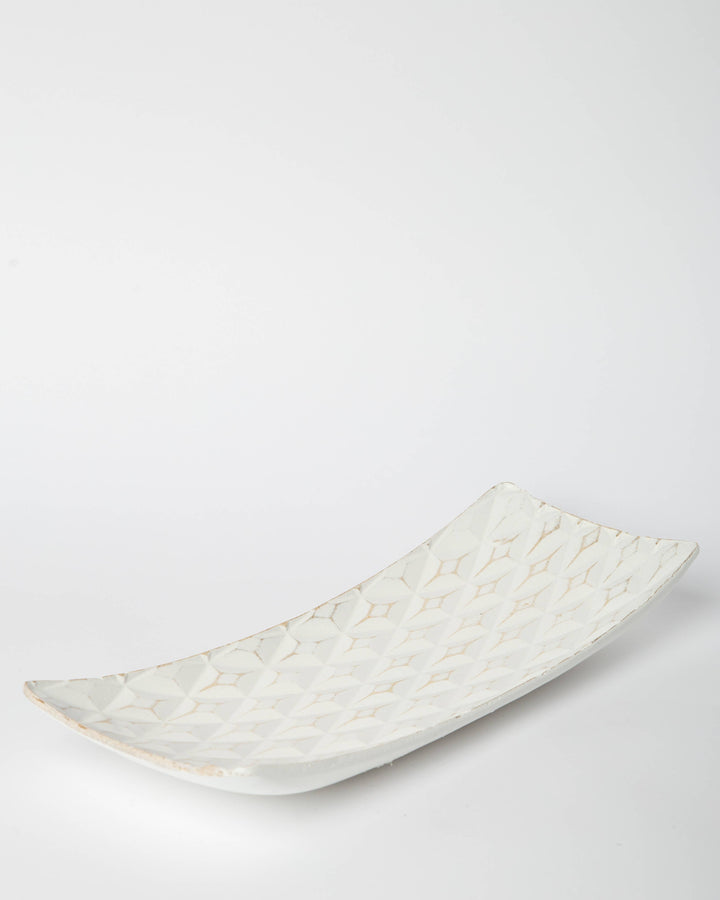 White curved tray