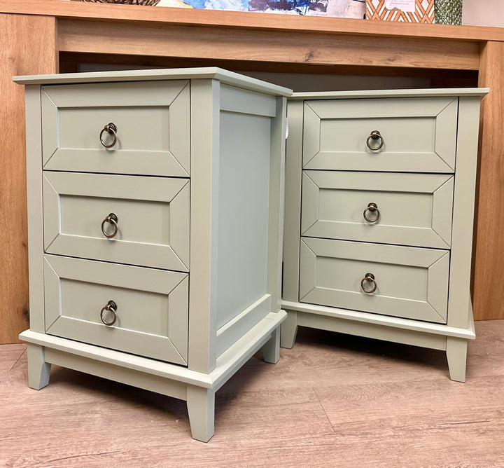 Zion 3 Drawer Nightstand