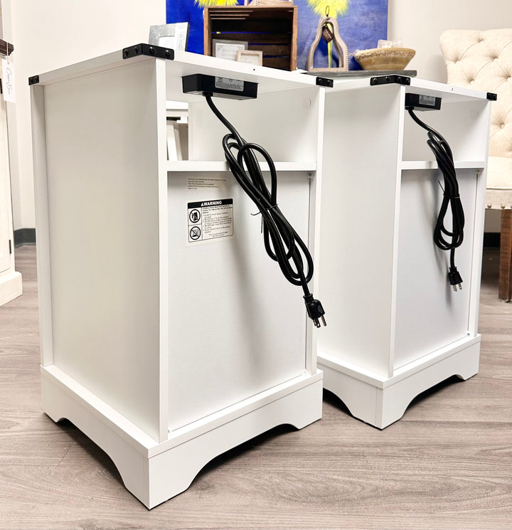 Hadley White Nightstands (pair of 2)