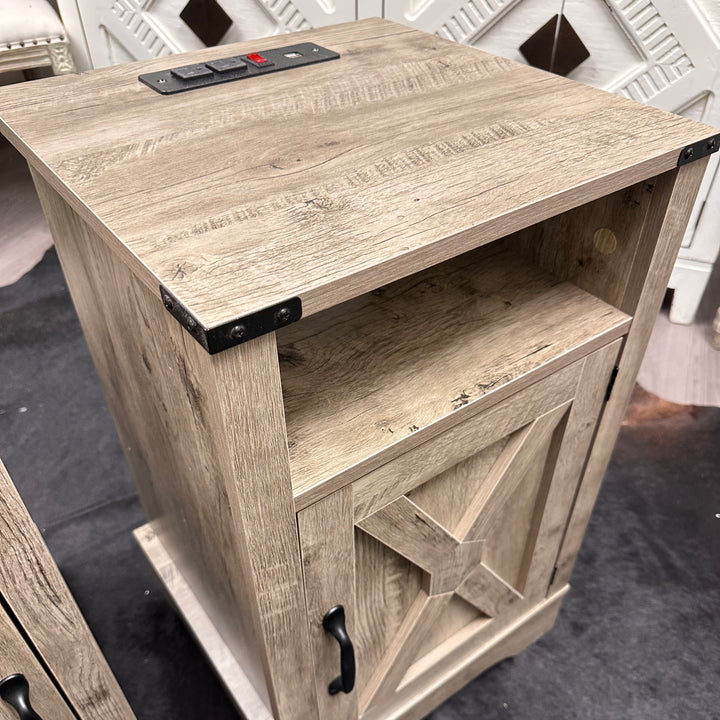 Hadley Weathered Gray Nightstands (pair of 2)