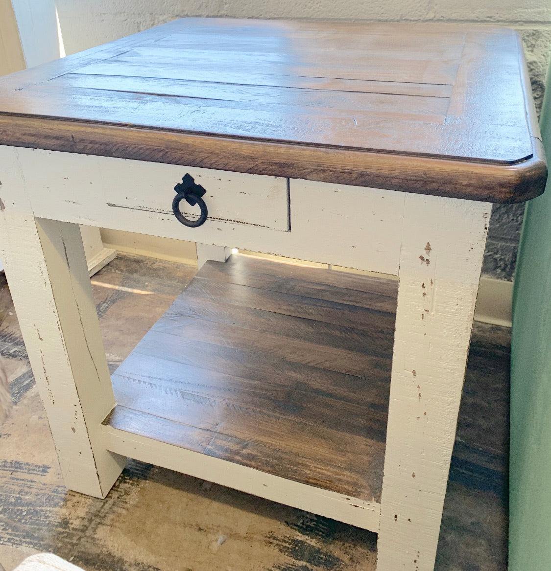Chloe white end table set (pair of 2)