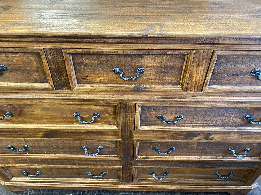 Courtney Rustic Honey Brown King Bedroom Set