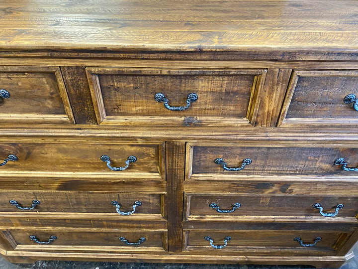 Courtney Rustic Honey Brown King Bedroom Set